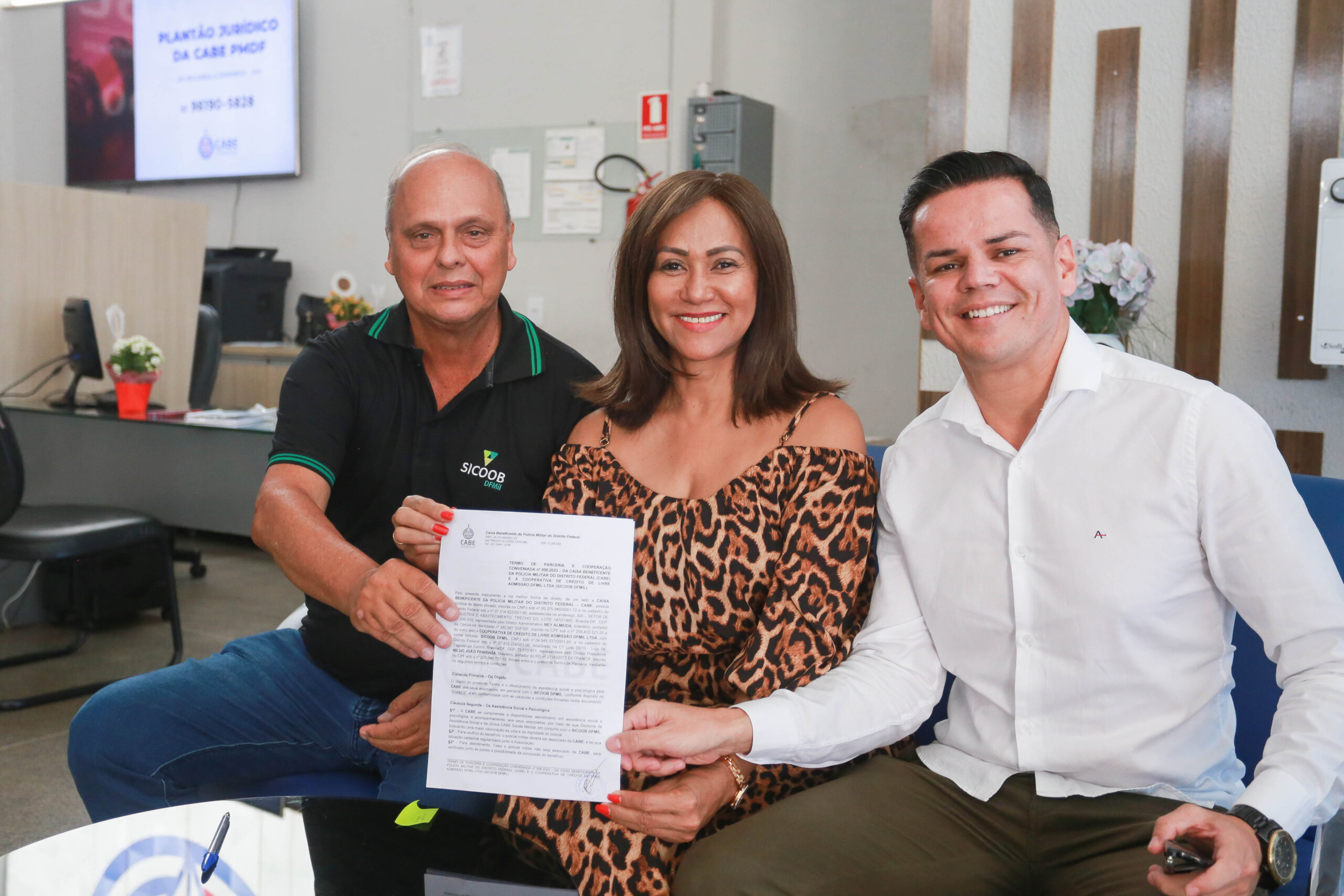 Parceria da CABE com o SICOOB DFMil fortalecerá o serviço social e o atendimento de Saúde Mental