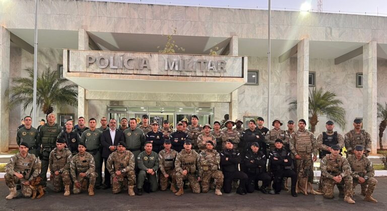 Policiais que atuaram em missão no Rio Grande do Sul recebem homenagem