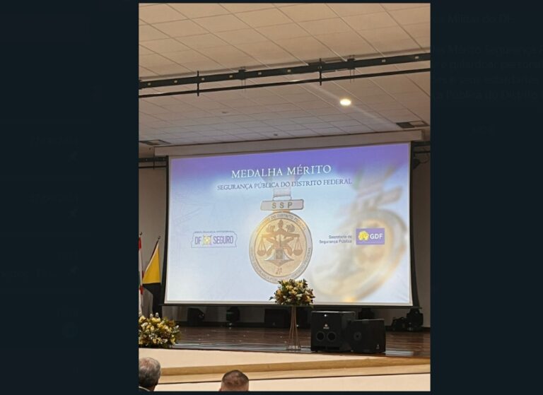 Presidente da CABE é agraciada com a Medalha Mérito Segurança Pública do Distrito Federal