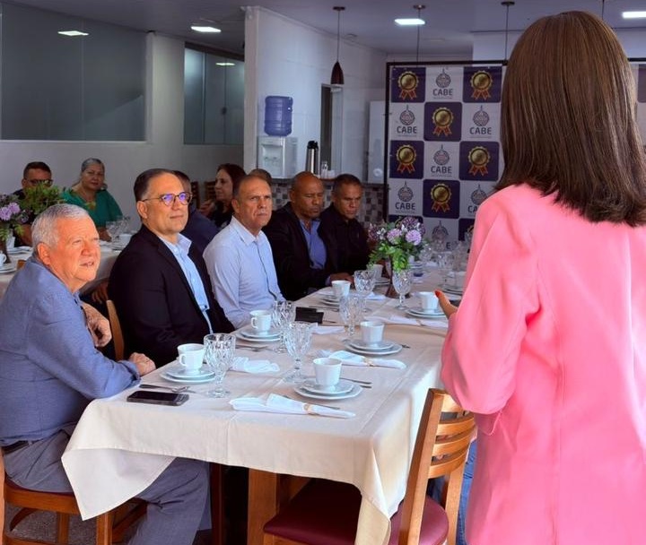 Segurança pública é pauta de café da manhã na CABE